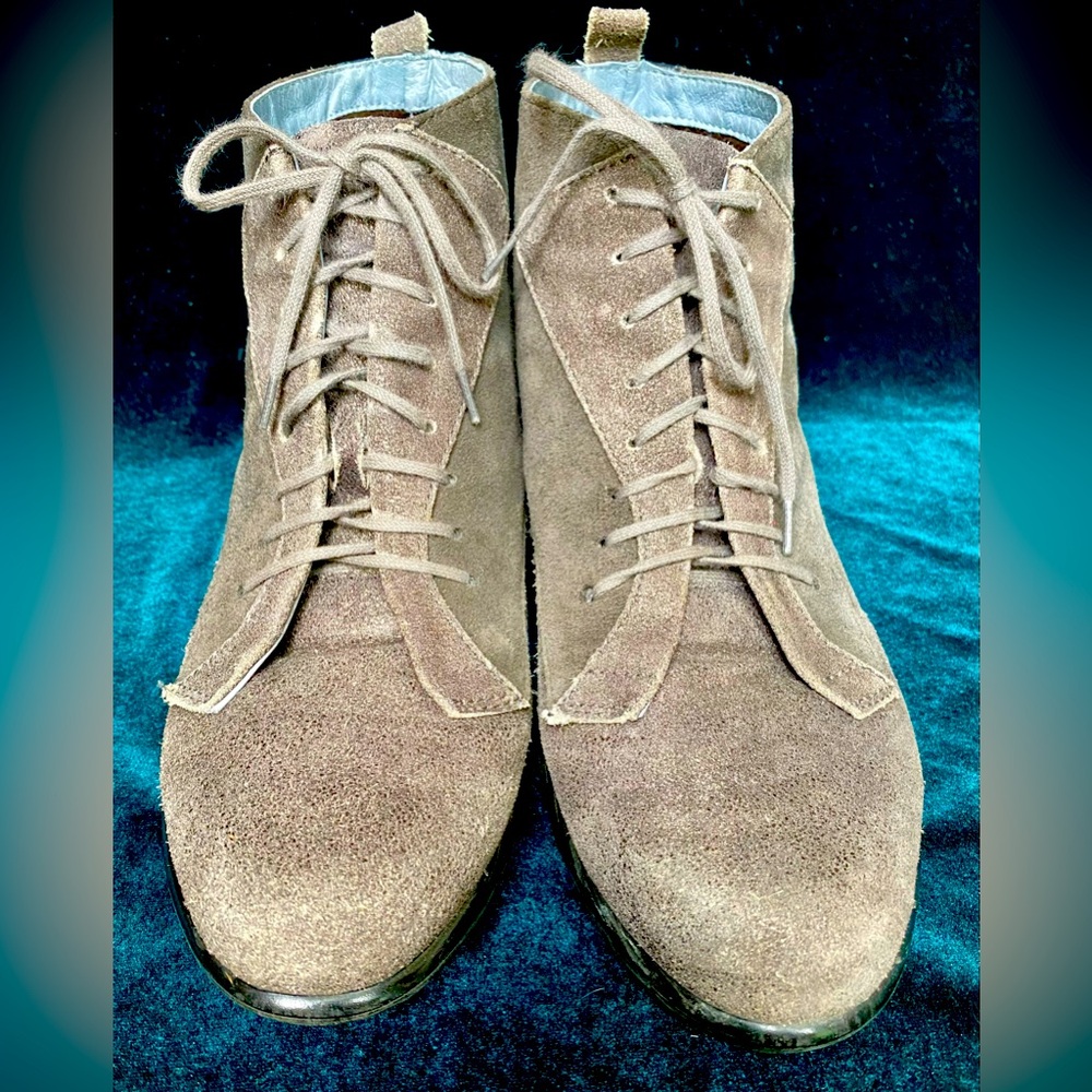 NAOT 37 Mistral silver/pewter suede/leather